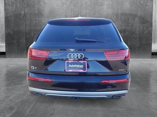 2018 Audi Q7 2.0T Premium Plus
