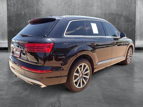 2018 Audi Q7 2.0T Premium Plus