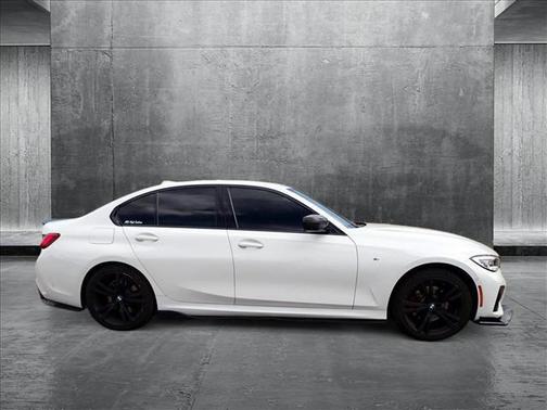 2020 BMW 330 xDrive