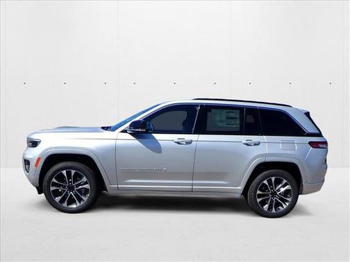 2025 Jeep Grand Cherokee Overland