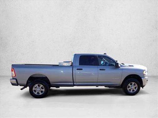 2023 RAM 2500 Big Horn Crew Cab 4x4 8' Box