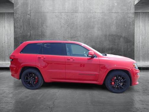 2016 Jeep Grand Cherokee SRT