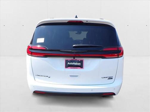 2026 Chrysler Pacifica Limited