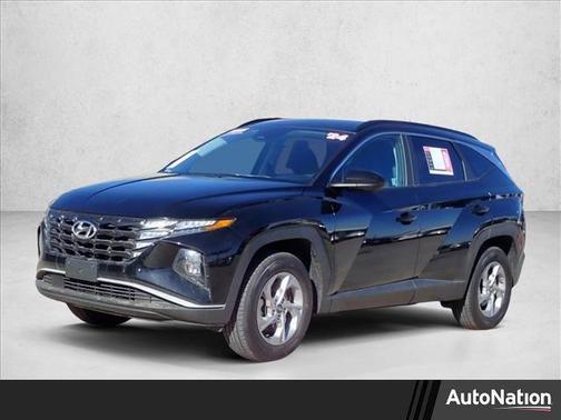 Black Pearl 2024 Hyundai TUCSON SEL