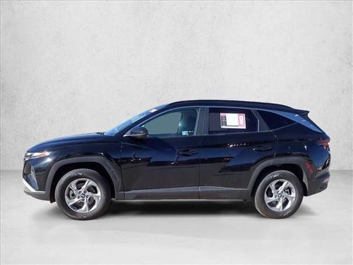 Black Pearl 2024 Hyundai TUCSON SEL