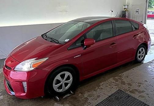 Barcelona Red Metallic 2013 Toyota Prius Four