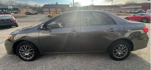 2011 Toyota Corolla LE