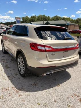 Platinum Dune Metallic Tri-Coat 2016 Lincoln MKX Reserve