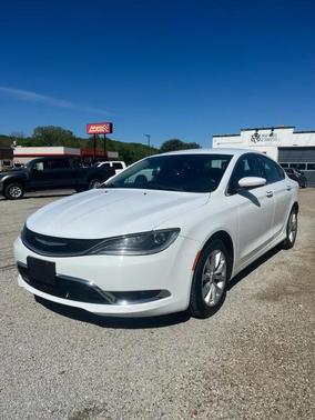 Bright White Clearcoat 2016 Chrysler 200 C