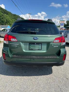 2010 Subaru Outback 2.5 i Limited