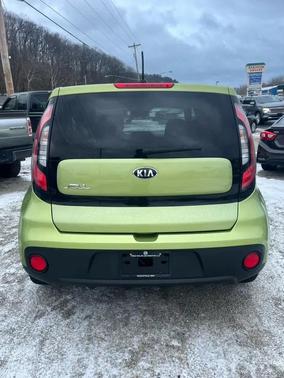 2017 Kia Soul Base