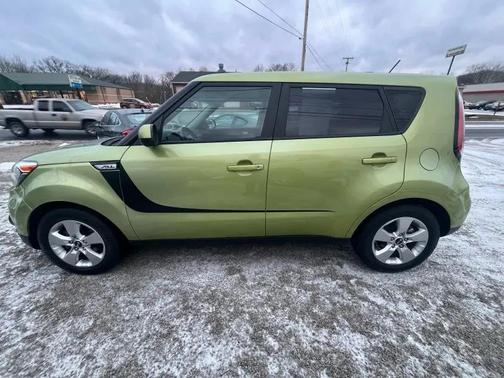2017 Kia Soul Base