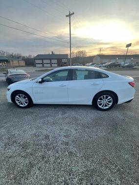 2017 Chevrolet Malibu 1LT