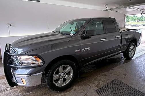 Granite Crystal Metallic Clearcoat 2016 RAM 1500 Big Horn