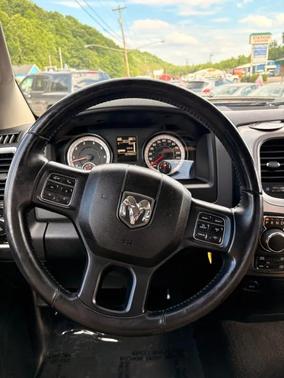 Granite Crystal Metallic Clearcoat 2016 RAM 1500 Big Horn