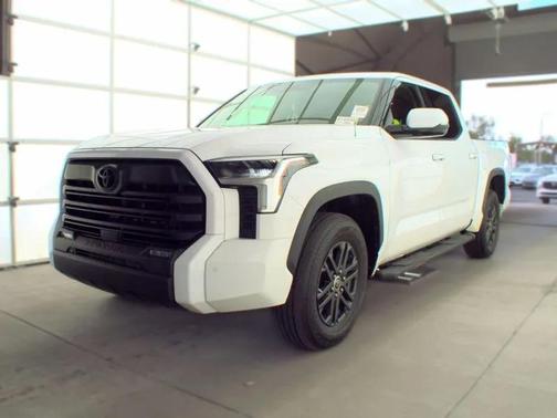 Ice Cap 2023 Toyota Tundra SR5