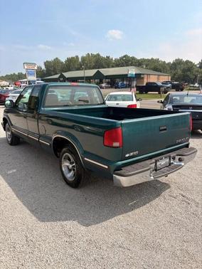 Emerald Green Metallic 1998 Chevrolet S-10 Base