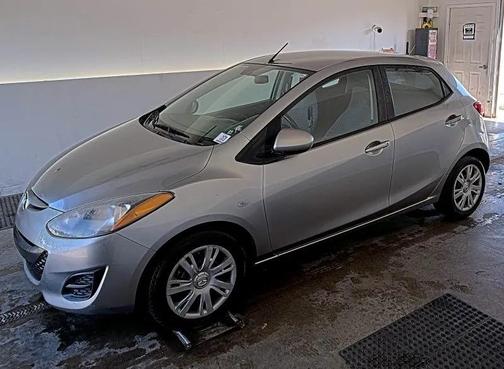 Liquid Silver 2011 Mazda Mazda2 Sport