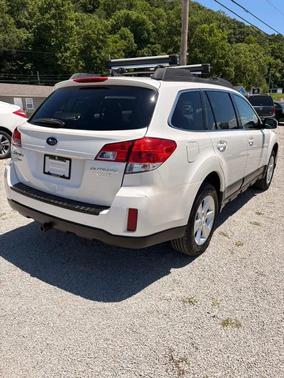 Satin White Pearl 2014 Subaru Outback 2.5i Premium
