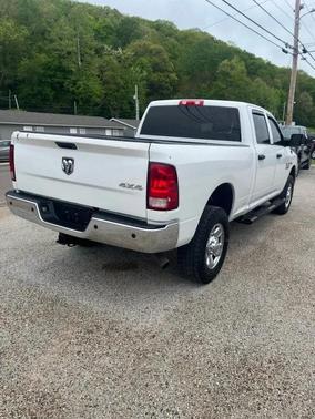 Bright White Clearcoat 2018 RAM 2500 Tradesman Crew Cab 4x4 6'4' Box