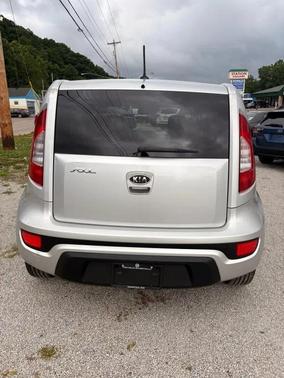 Bright Silver 2012 Kia Soul Base