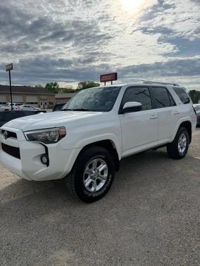 Super White 2015 Toyota 4Runner SR5