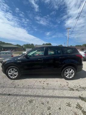 2019 Ford Escape S