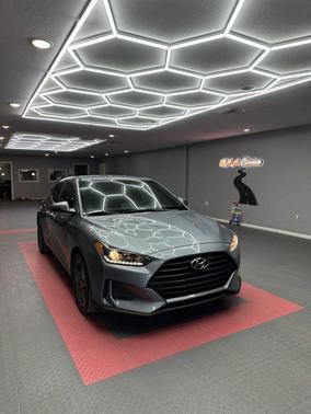 Sonic Silver 2019 Hyundai Veloster 2