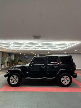 2012 Jeep Wrangler Unlimited Sahara