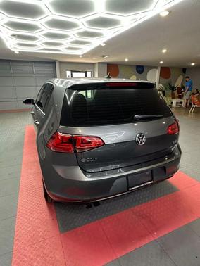 2015 Volkswagen Golf Auto TSI S