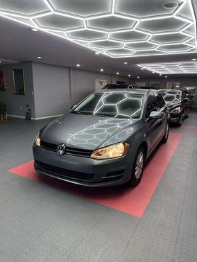 2015 Volkswagen Golf Auto TSI S