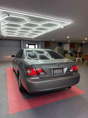 2004 Lexus ES 330 Base