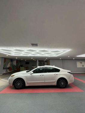 2012 Acura TL Technology