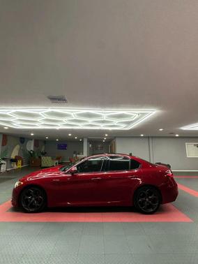 2018 Alfa Romeo Giulia Ti Sport