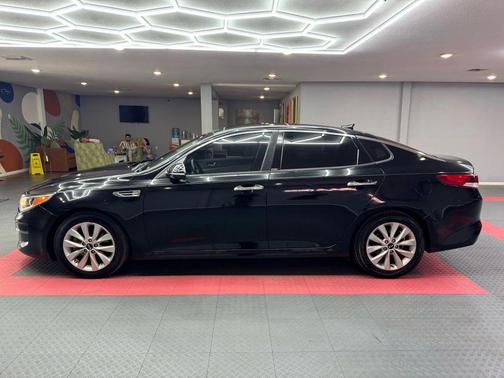 2016 Kia Optima EX