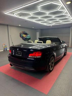2008 BMW 135 135i Convertible 2D