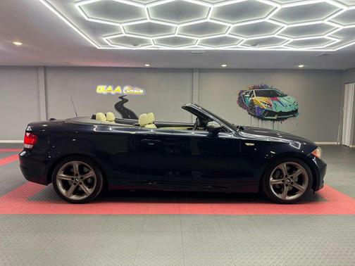 2008 BMW 135 135i Convertible 2D
