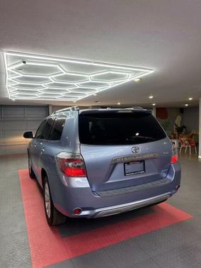2010 Toyota Highlander Hybrid Limited