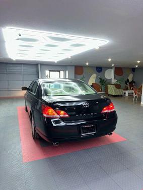 2006 Toyota Avalon XLS