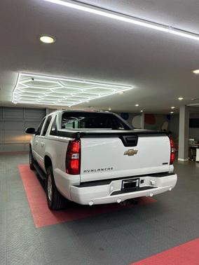 2011 Chevrolet Avalanche 1500 LT