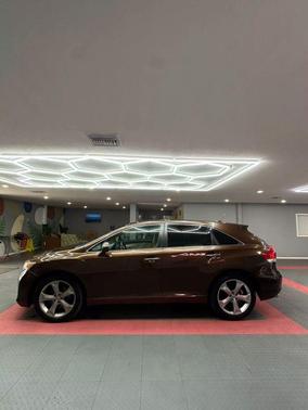 2011 Toyota Venza Base