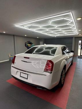 2016 Chrysler 300 S