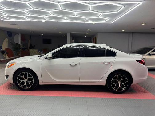 White 2017 Buick Regal Turbo Sport Touring