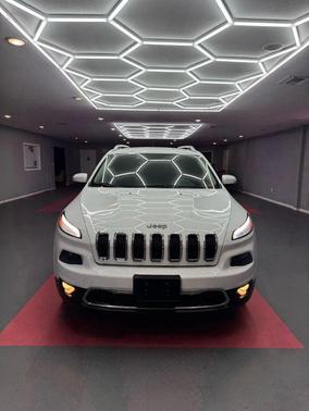 2014 Jeep Cherokee Sport