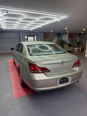2008 Toyota Avalon Limited