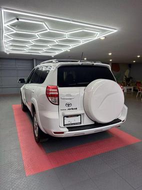 2010 Toyota RAV4 Limited