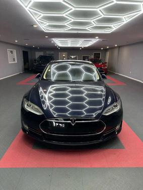 2013 Tesla Model S Sedan 4D