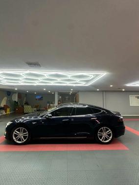 2013 Tesla Model S Sedan 4D