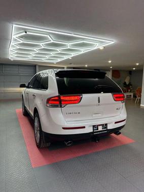 2011 Lincoln MKX Base