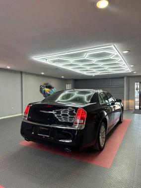 Gloss Black 2013 Chrysler 300 S